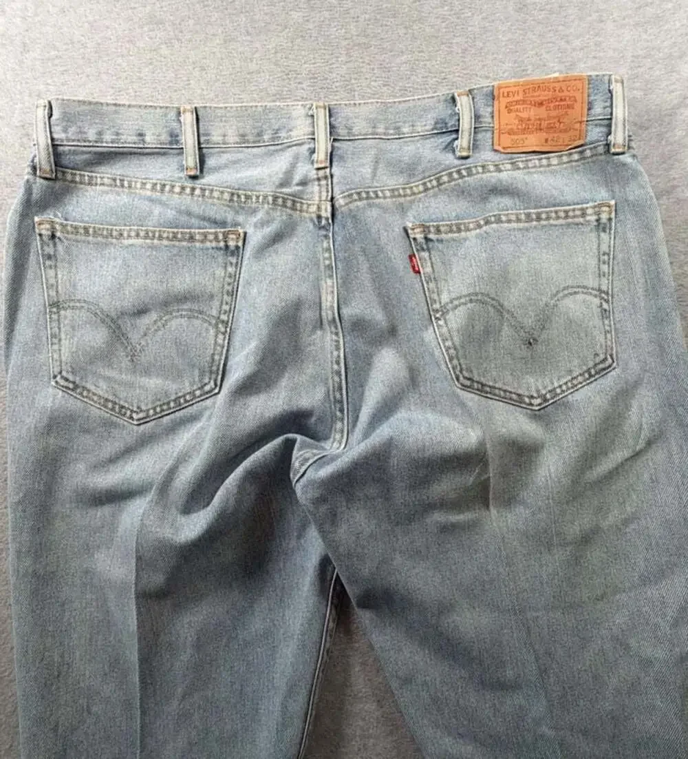 Levi's 505 Regular Fit Straight Leg Jeans Men's Light Wash 42x32